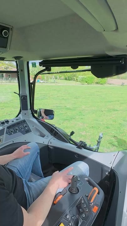     De Valtra N Serie combineert 201